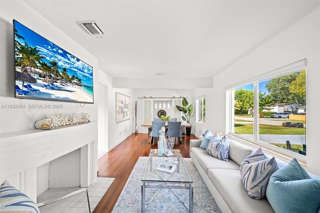 166 NW 100th Ter, Miami Shores, FL 33150