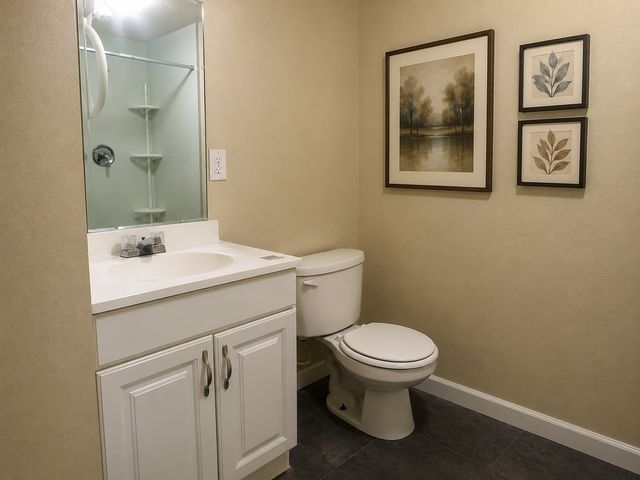 511 Rogers Road, Newark, TX 76071