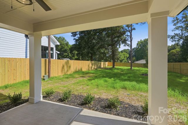 4020 Avalon Avenue, Charlotte, NC 28208