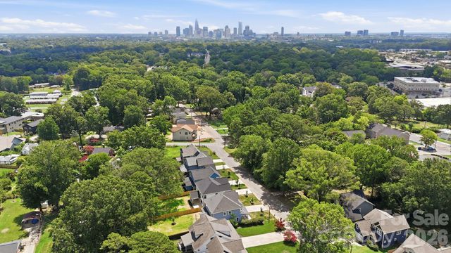 4020 Avalon Avenue, Charlotte, NC 28208