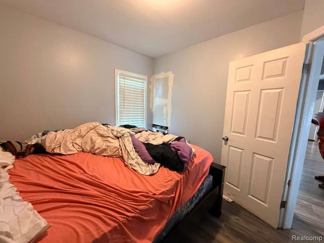 6215 Radnor Street, Detroit, MI 48224