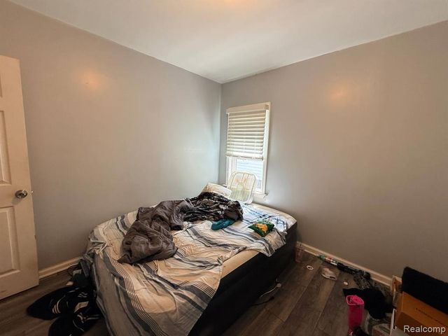 6215 Radnor Street, Detroit, MI 48224