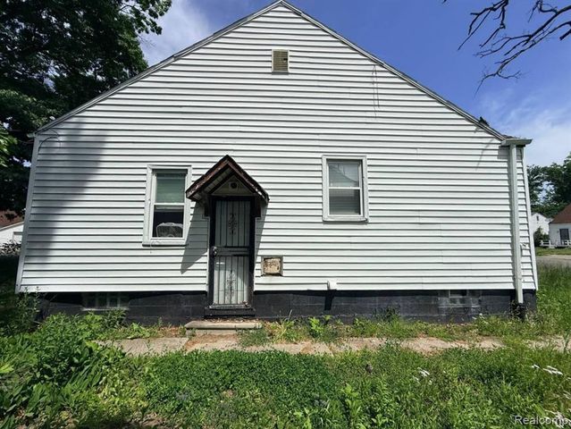 6215 Radnor Street, Detroit, MI 48224