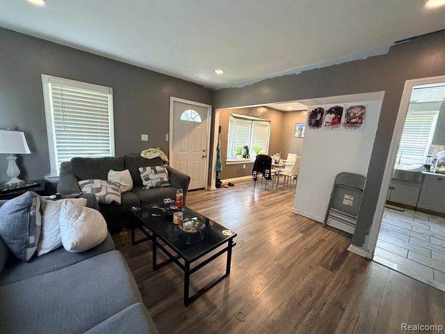 6215 Radnor Street, Detroit, MI 48224