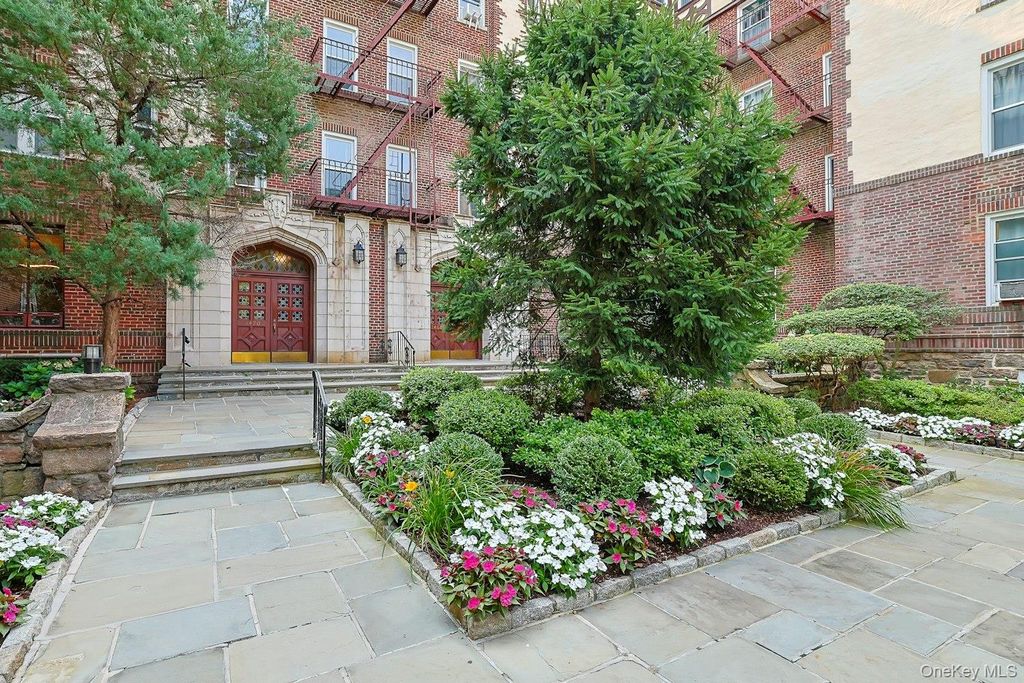 1470 Midland Ave 5L, Bronxville, NY 10708 — photo 3
