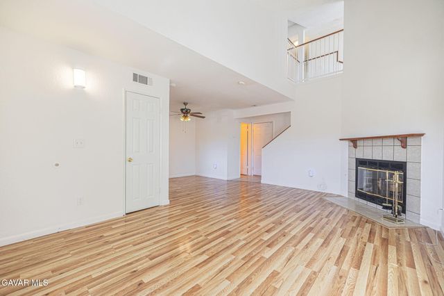 1105 Beechdale Drive Unit A, Palmdale, CA 93551