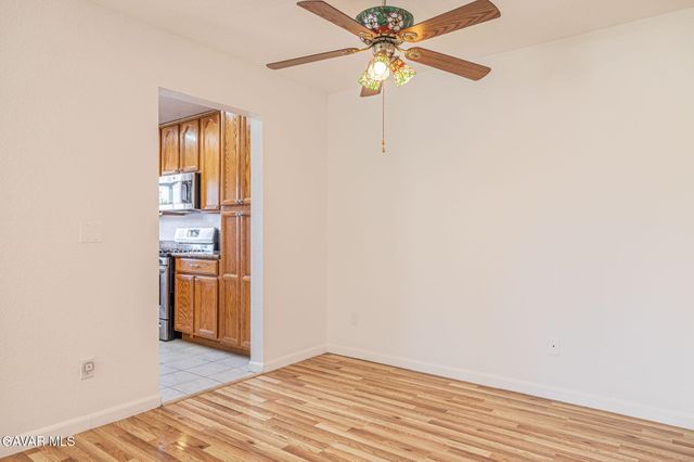 1105 Beechdale Drive Unit A, Palmdale, CA 93551