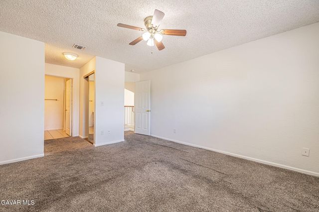 1105 Beechdale Drive Unit A, Palmdale, CA 93551
