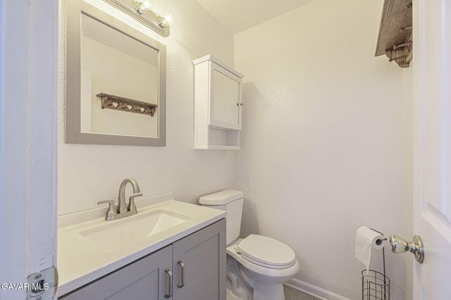 1105 Beechdale Drive Unit A, Palmdale, CA 93551