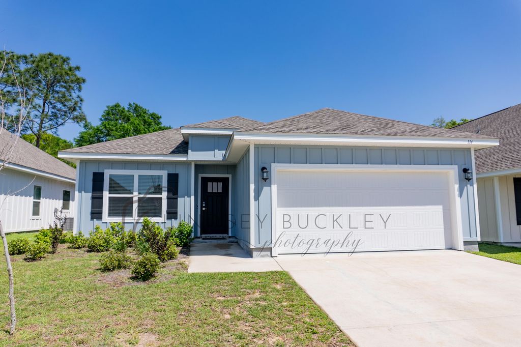 114 Blooming Cove, Crestview, FL 32539
