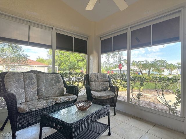 2001 Corona Del Sire DR, North Fort Myers, FL 33917