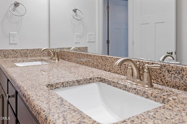 26 Valleydale Drive, Benson, NC 27504