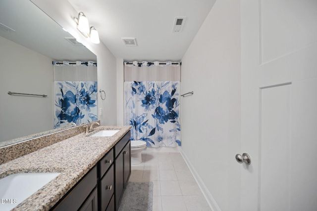 26 Valleydale Drive, Benson, NC 27504