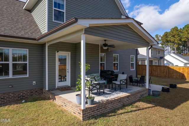 26 Valleydale Drive, Benson, NC 27504