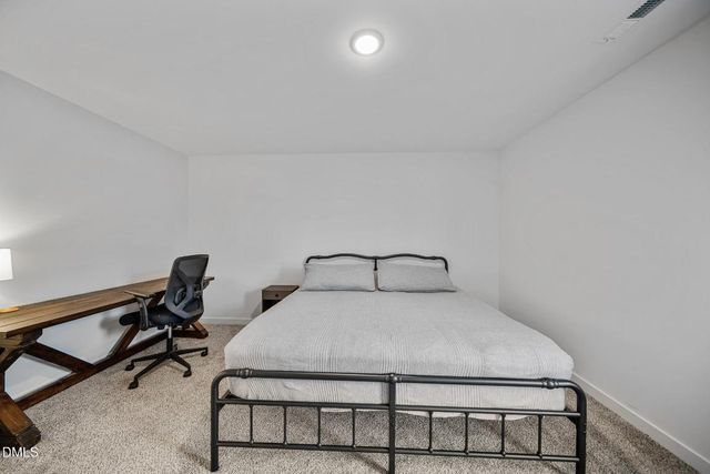 26 Valleydale Drive, Benson, NC 27504