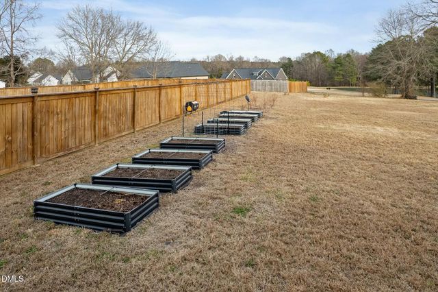 26 Valleydale Drive, Benson, NC 27504