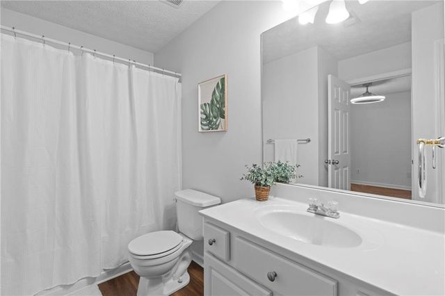 4458 High Gate Drive NW, Acworth, GA 30101