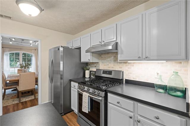 4458 High Gate Drive NW, Acworth, GA 30101