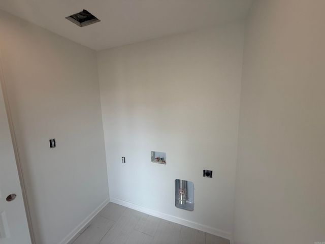 2011 Wildrose, Paragould, AR 72450