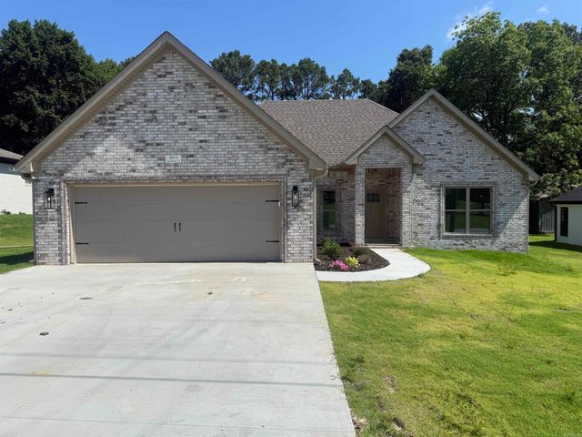 2011 Wildrose, Paragould, AR 72450