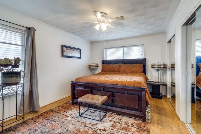 11315-11317 Lochwood Boulevard, Dallas, TX 75218