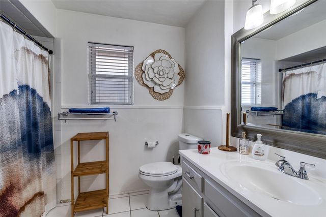 11315-11317 Lochwood Boulevard, Dallas, TX 75218