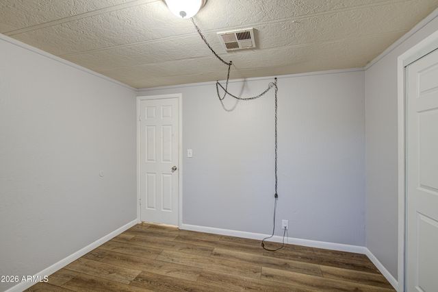 1770 N VALLEY Drive 18, Apache Junction, AZ 85120