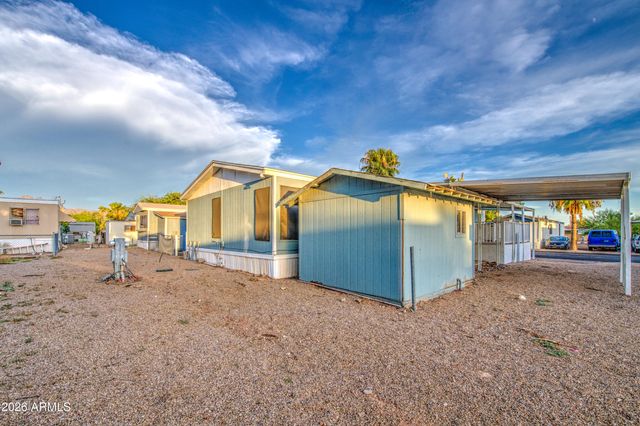 1770 N VALLEY Drive 18, Apache Junction, AZ 85120