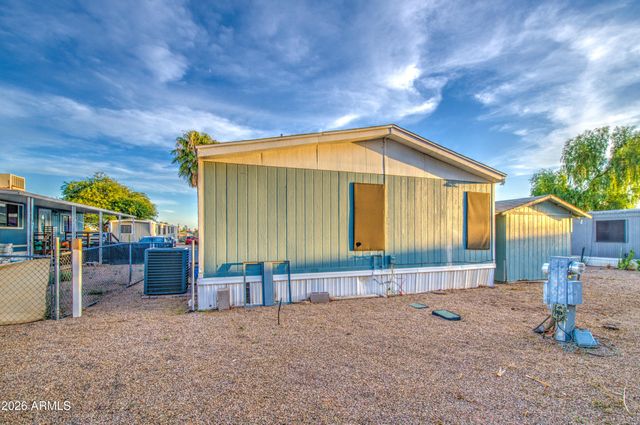 1770 N VALLEY Drive 18, Apache Junction, AZ 85120