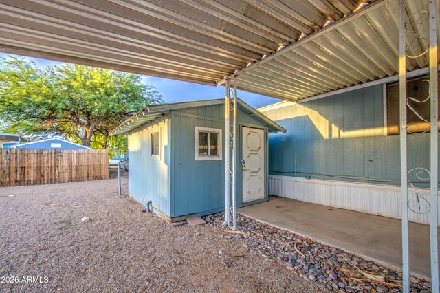 1770 N VALLEY Drive 18, Apache Junction, AZ 85120