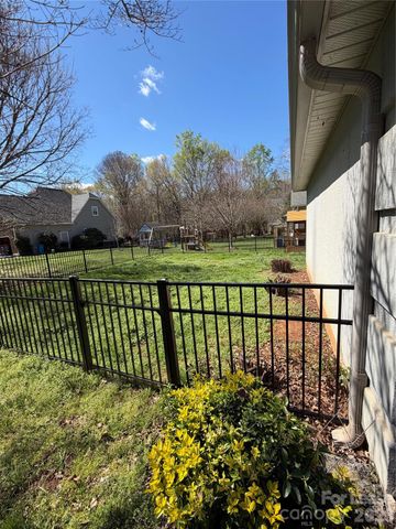 401 Nixon Road, Belmont, NC 28012