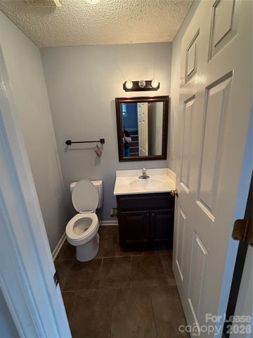 401 Nixon Road, Belmont, NC 28012