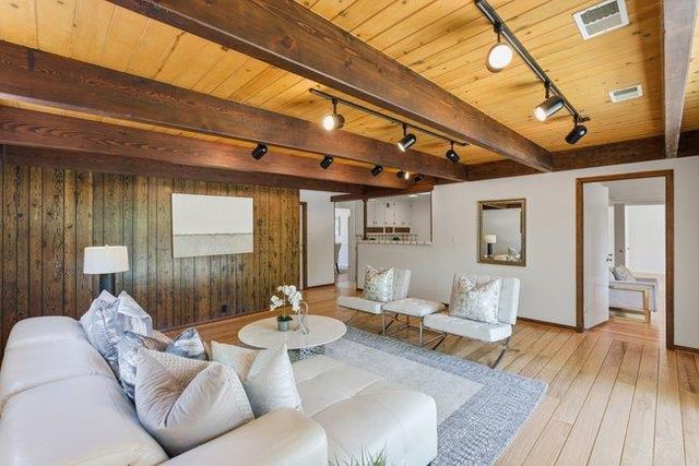 1244 Dewey Street, Redwood City, CA 94061