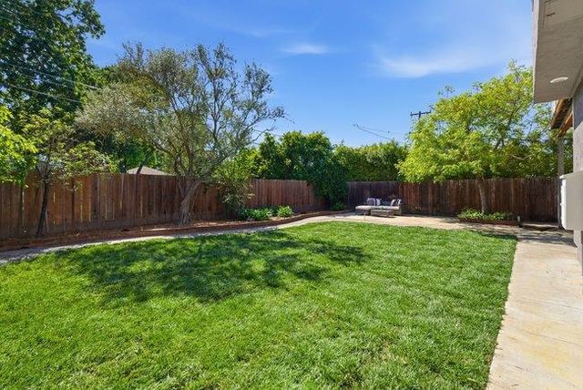 1244 Dewey Street, Redwood City, CA 94061