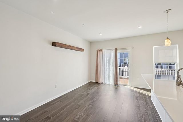 102 ALMOND DR, Lansdale, PA 19446