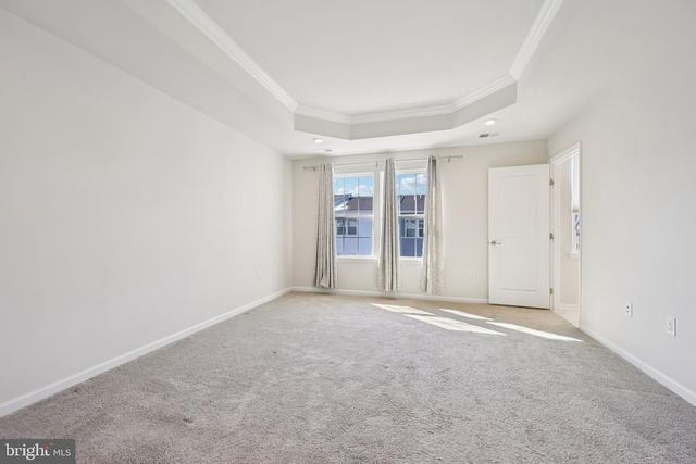 102 ALMOND DR, Lansdale, PA 19446