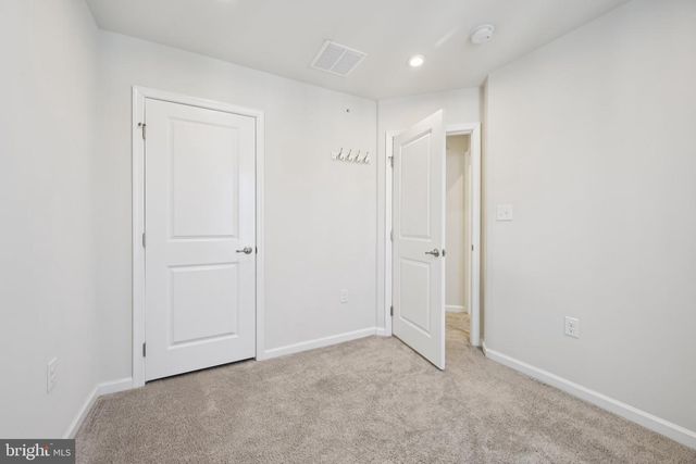 102 ALMOND DR, Lansdale, PA 19446