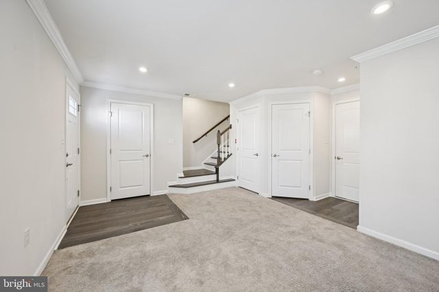 102 ALMOND DR, Lansdale, PA 19446