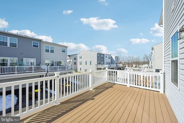 102 ALMOND DR, Lansdale, PA 19446