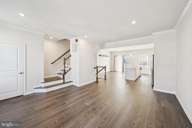 102 ALMOND DR, Lansdale, PA 19446