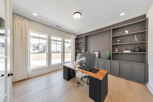 3023 Millpond Way, Woodstock, GA 30188