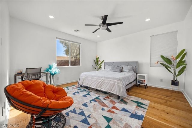 792 Valley Rise Drive, Henderson, NV 89052