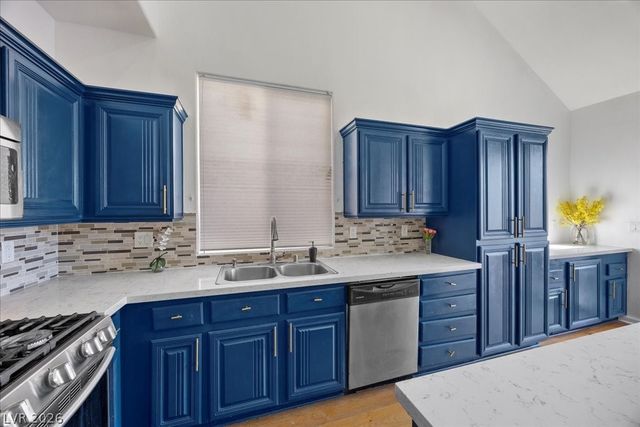 792 Valley Rise Drive, Henderson, NV 89052