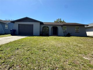 7102 CARMEL AVENUE, New Port Richey, FL 34655