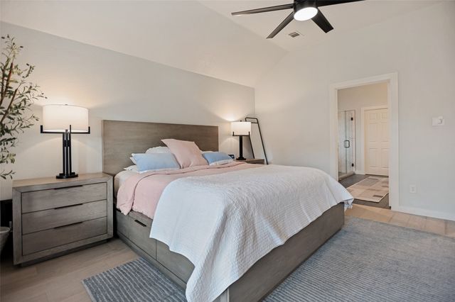 534 Post Oak Road, Grapevine, TX 76051