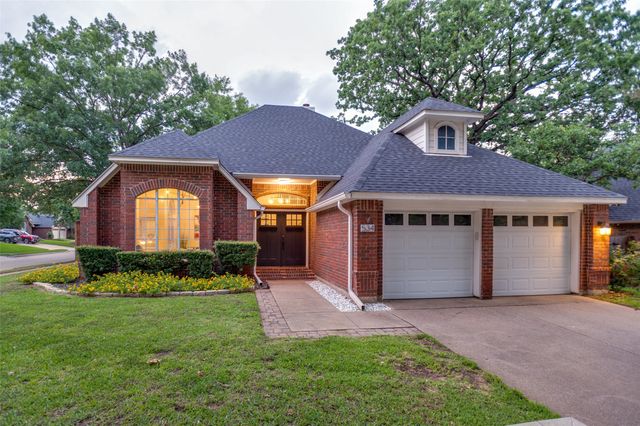 534 Post Oak Road, Grapevine, TX 76051