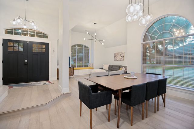 534 Post Oak Road, Grapevine, TX 76051