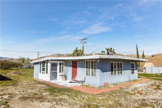 7148 Sage Avenue, Yucca Valley, CA 92284