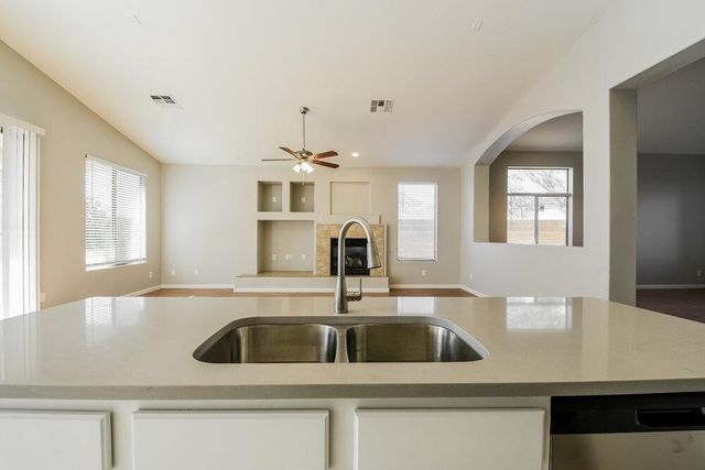 6427 W Silver Sage Lane, Phoenix, AZ 85083