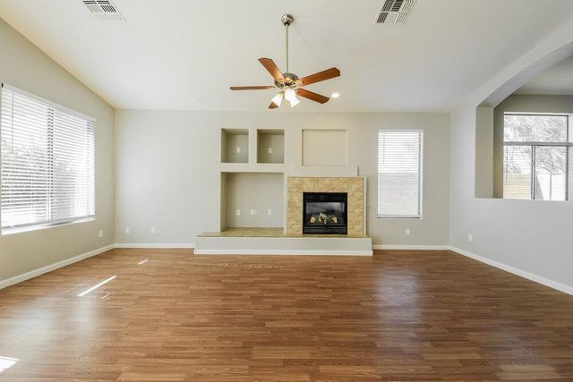 6427 W Silver Sage Lane, Phoenix, AZ 85083